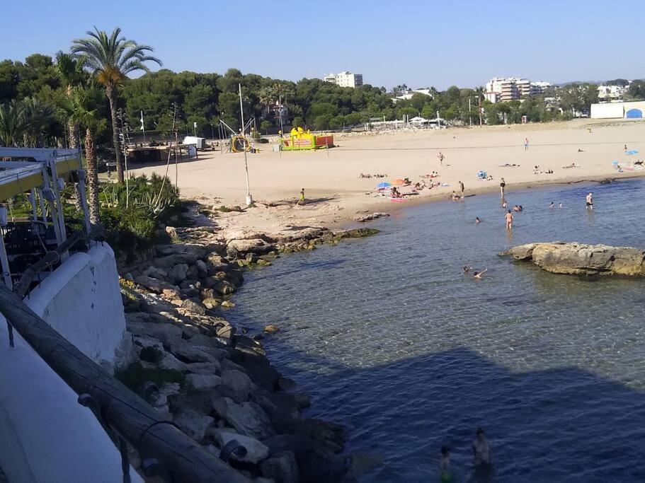 Suitur Beachfront Apartment Roc De Sant Gaieta Roda de Bera Luaran gambar