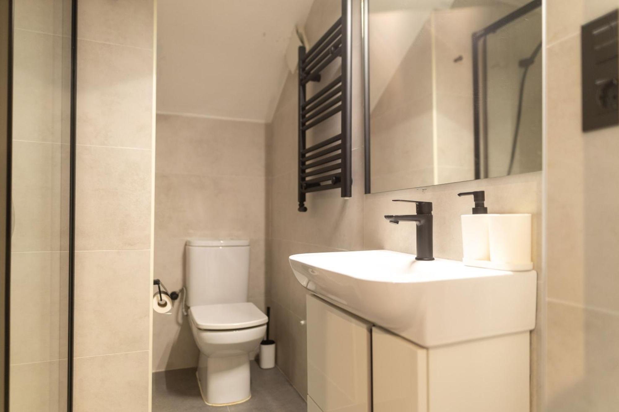 Suitur Beachfront Apartment Roc De Sant Gaieta Roda de Bera Luaran gambar